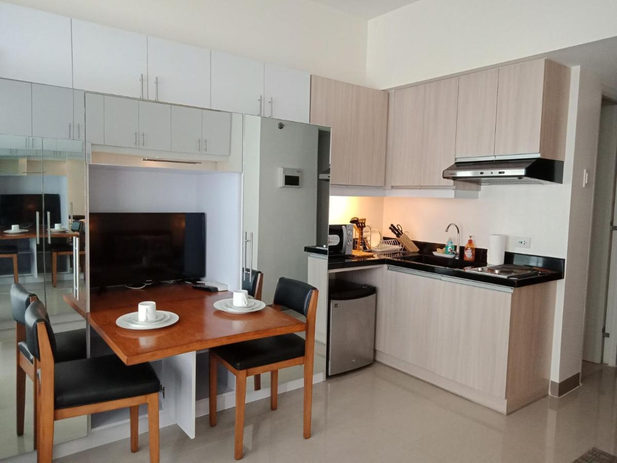 Mabolo Garden Flat A7 Near Ayala Mall Apartment Cebu Ngoại thất bức ảnh